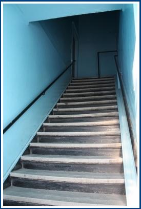 STAIRS TO THE UPSTAIRS BAR ROOM